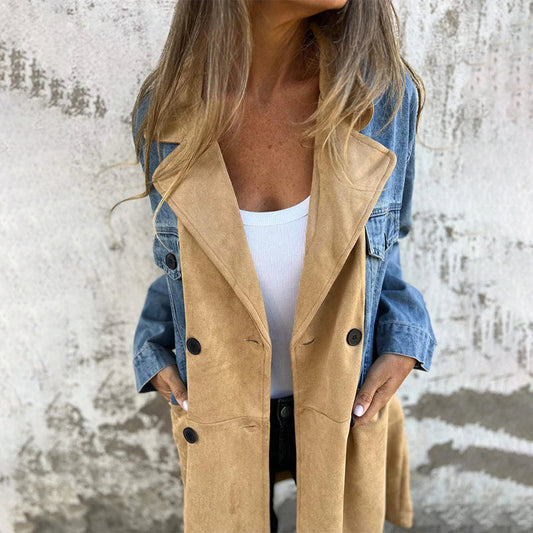 Elegant trenchcoat i denim